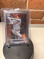 2022 Topps Chrome Sonic Shohei Ohtani Sonic Red RayWave #1 card