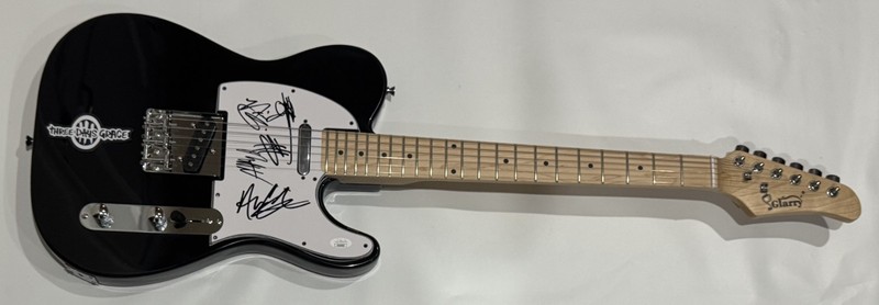 THREE DAYS GRACE SIGNED GUITAR ADAM GONTIER NEIL BARRY BRAD MATT ALL 5 JSA COA