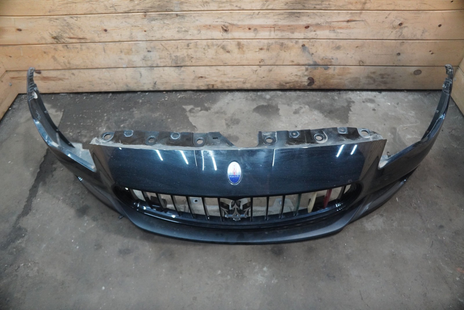 Front Park Assist Bumper Cover Grille 673000020 Maserati Quattroporte M156 14-16