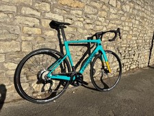 Bicicletta da strada Cannondale SuperSix Evo 3 Shimano 105 Di2 disco 2025 misura 56 cm prezzo consigliato £ 4000