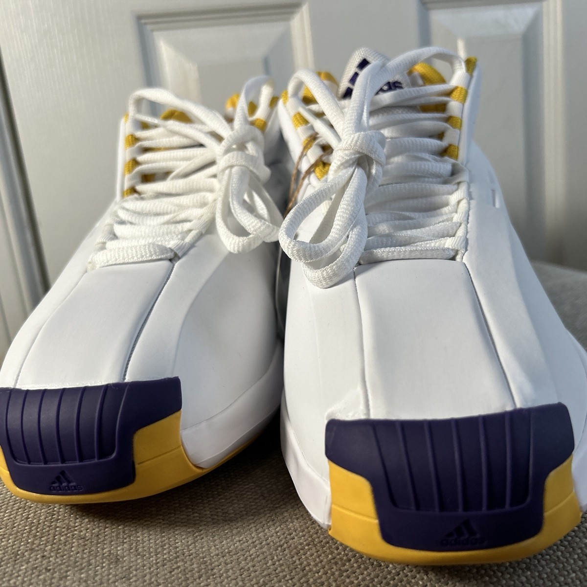 Kobe adidas Men's Crazy 1 Basketball Shoes Lakers Home 2022 GY8947