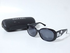 Chanel Camellia Sunglasses 5113 Case Included Casual Used Japan
