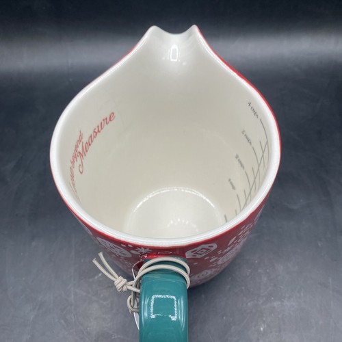 Pioneer Woman Measuring Cup Red Bandana Pattern 4 CUPS "Love Beyond Measure" - Picture 12 of 16