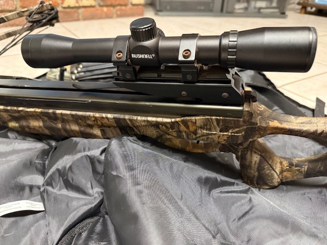 Jandao Barton Crossbow, Bag, and Bushnell Scope