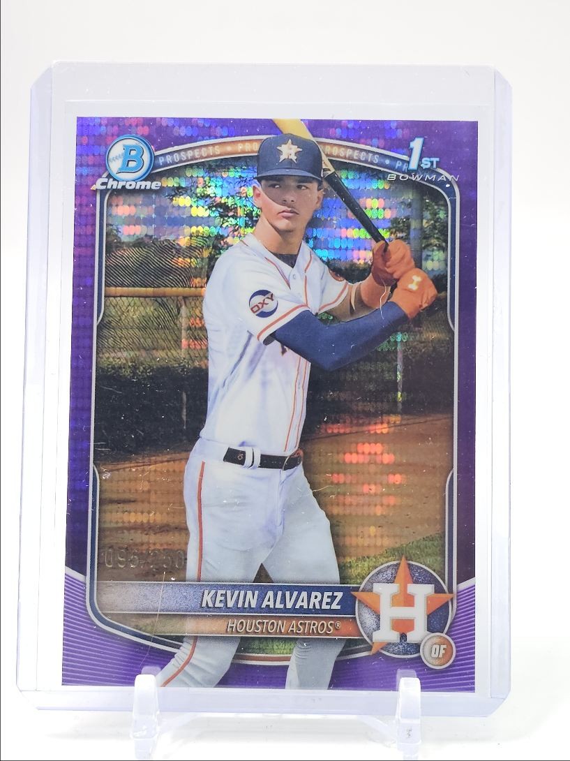 KEVIN ALVAREZ 2025 BOWMAN CHROME 1ST PURPLE PULSAR REFRACTOR /250 Q2491