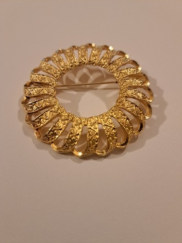 Broche broche corona círculo geométrico vintage tono dorado disfraz joyería patrimonial - Imagen 3 de 10