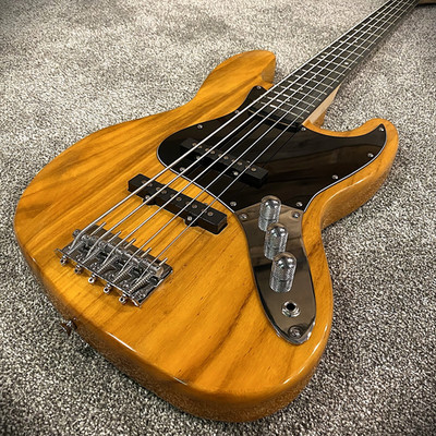 Trans-Yellow 5-String Electric Bass Guitar with SS Pickups, 24-Frets, Maple Neck