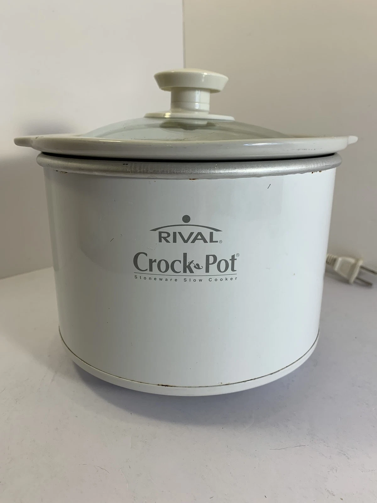 Rival Crock-Pot 3215 Slow Cooker White 2 Quart Round Stoneware Glass Lid