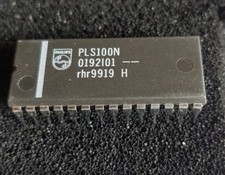 Commodore 64 - SX-64 /  Replacement PLA / 906114-01 / PLS100N
