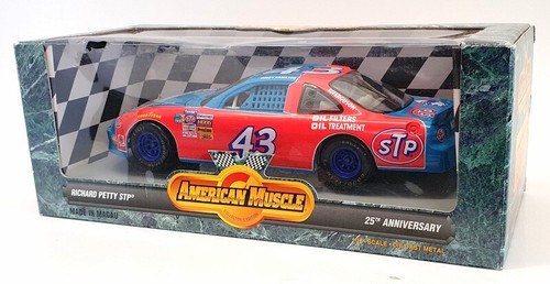 Ertl scala 1/18 pressofuso 7803 - Pontiac Bobby Hamilton #43 STP - Foto 5 di 5