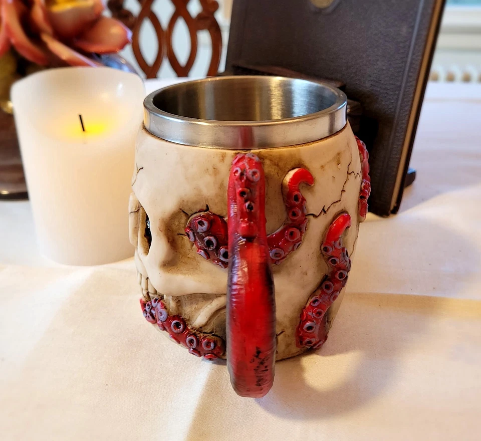 Calavera y pulpo de acero inoxidable con tentáculos 16 OZ taza de café / jarra de cerveza Foto 3 de 4