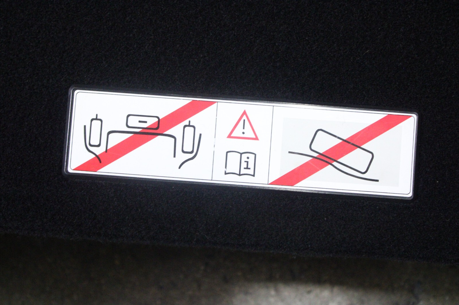 Ferrari California T, Trunk Carpet, Separator Panel, Used, P/N 88515800