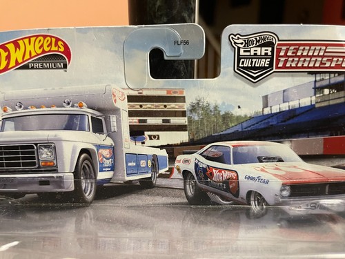 1-FINAL STRIKE! NEW HW TEAM (DON PRUDHOMME) WHT. "SNAKE" CUDA W/trailer,no case