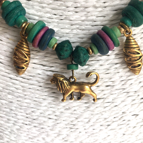 Collar Vintage Disney Rey León Cuentas Cuelga León Cebra Firmado Vacaciones Boho - Imagen 7 de 12