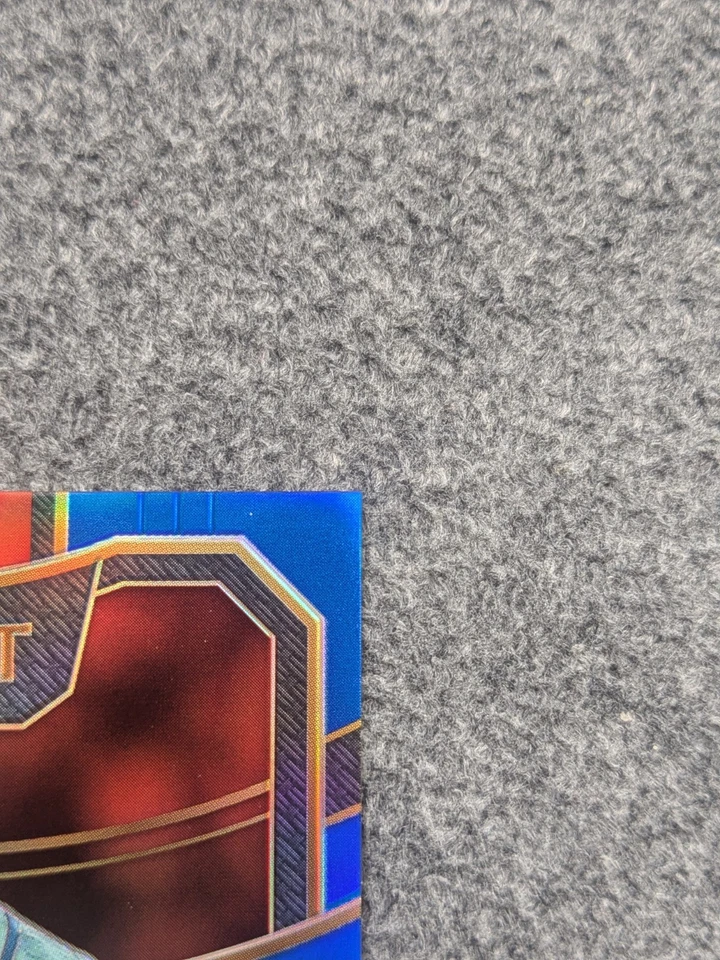 2017-18 PANINI SELECT CRISTIANO RONALDO TERRACE BLUE PRIZM#33#D171/299 - Image 4 of 4