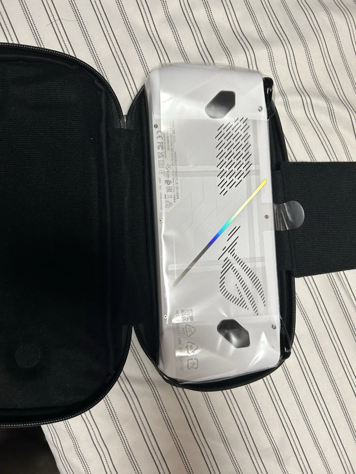 ASUS ROG Ally (Brand New, No Box) + Official Case + Insignia Bumper Case - Image 3 of 4