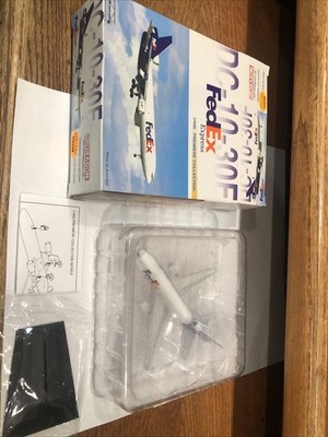 1 400 Dragon Wings FedEx Dc-10-30f N319fe 55280 MIB With Stand