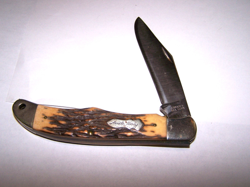 SCHRADE USA UNCLE HENRY 127 UH BEAR PAW POCKET KNIFE WITH SHEATH