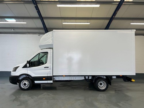 2023 Ford Transit 2.0 350 EcoBlue HD Leader RWD L4 Euro 6 (s/s) 2dr Luton Diesel - Picture 2 of 20