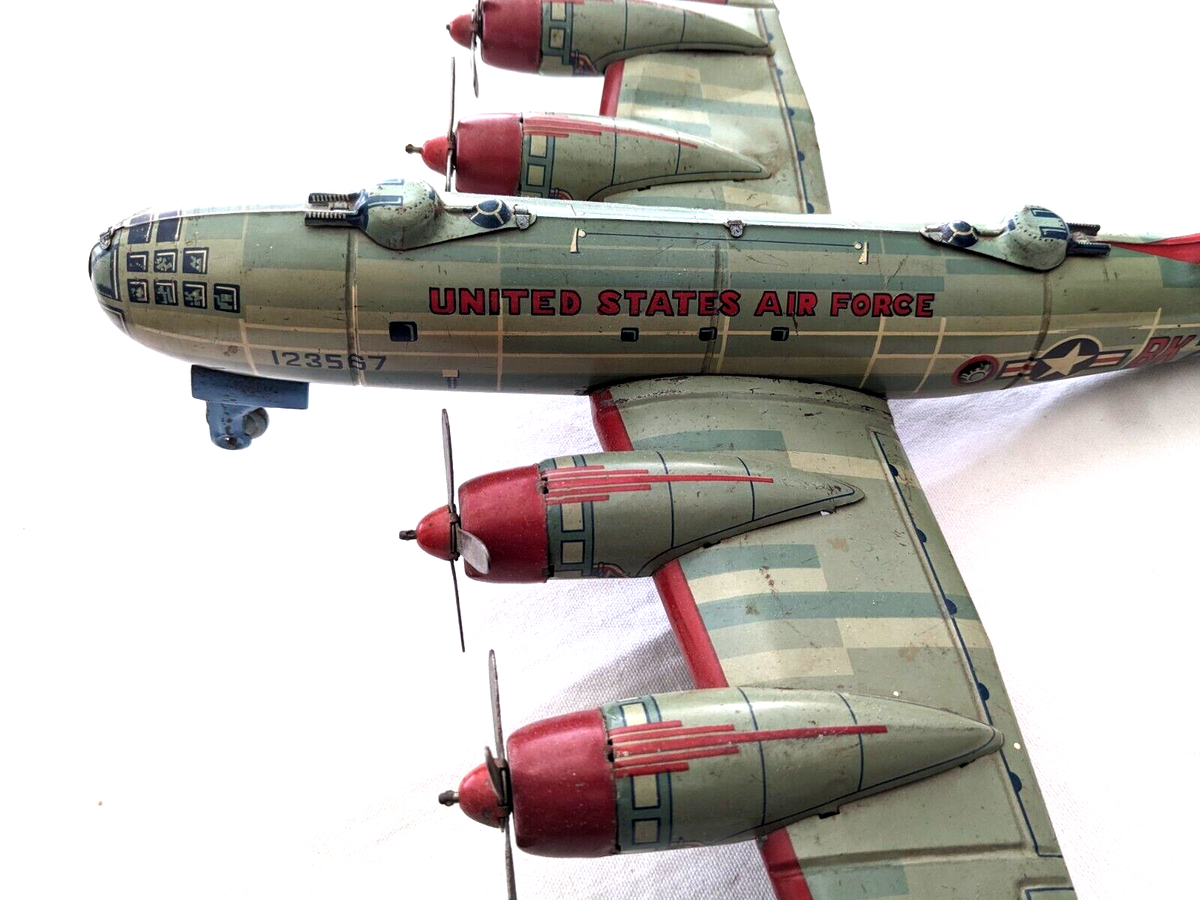 LA TÂCHE 1994 モノポール　空瓶 Vintage 1950s U.S. Air Force Tin Toy Bomber By Yonezawa