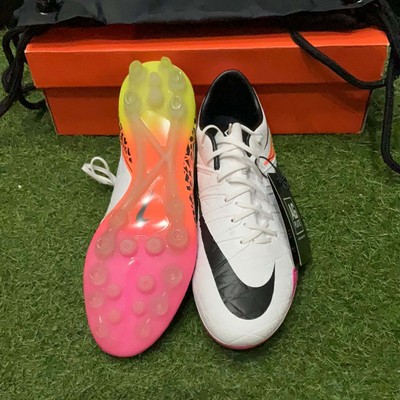 Crampons de football homme Nike Hypervenom Phinish AG-R 749900 108