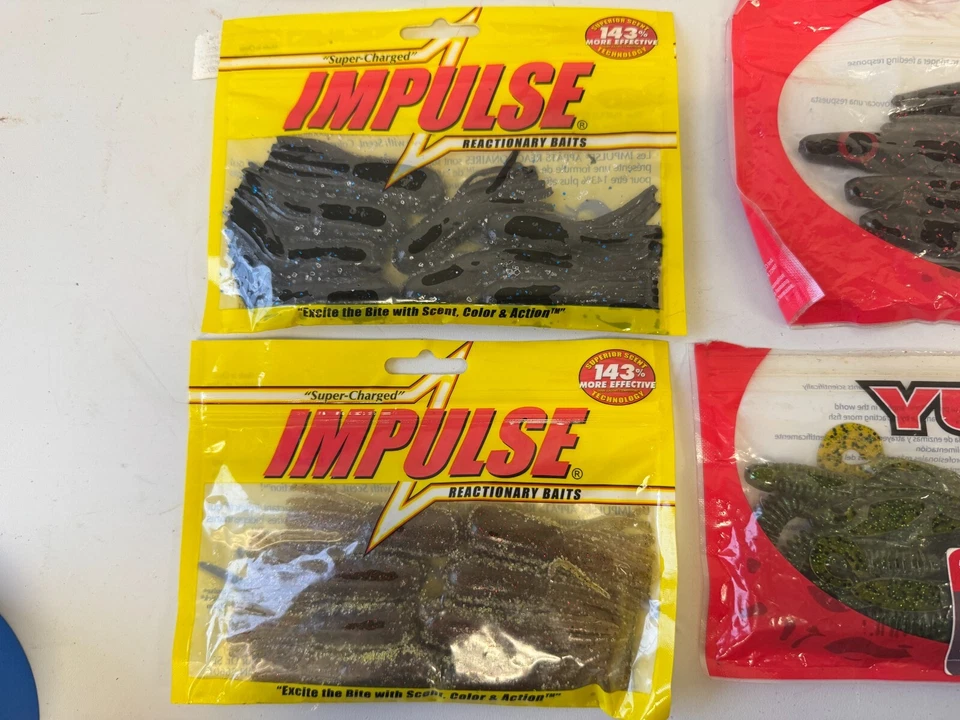 Lote de 11 Lote Surtido de Cebo para Peces - Yum, Roboworm, Impulse, Gary Yamamoto Foto 3 de 4