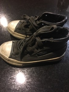 boys converse size 5
