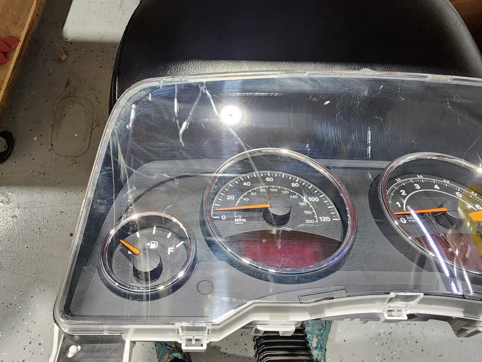 2015-2017 Jeep Compass Patriot Instrument Cluster Panel OEM Mopar 68233466AE Foto 3 de 4