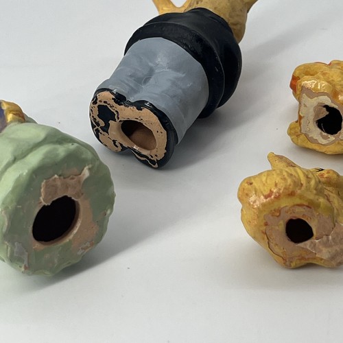 5 conejos de cerámica pintados a mano de colección conejos jardín conejito de Pascua infantil - Imagen 17 de 18