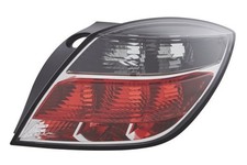 Heckleuchte HELLA 9EL 161 422-011 für OPEL A04 GTC P21W ASTRA PY21W CDTI L08 16V