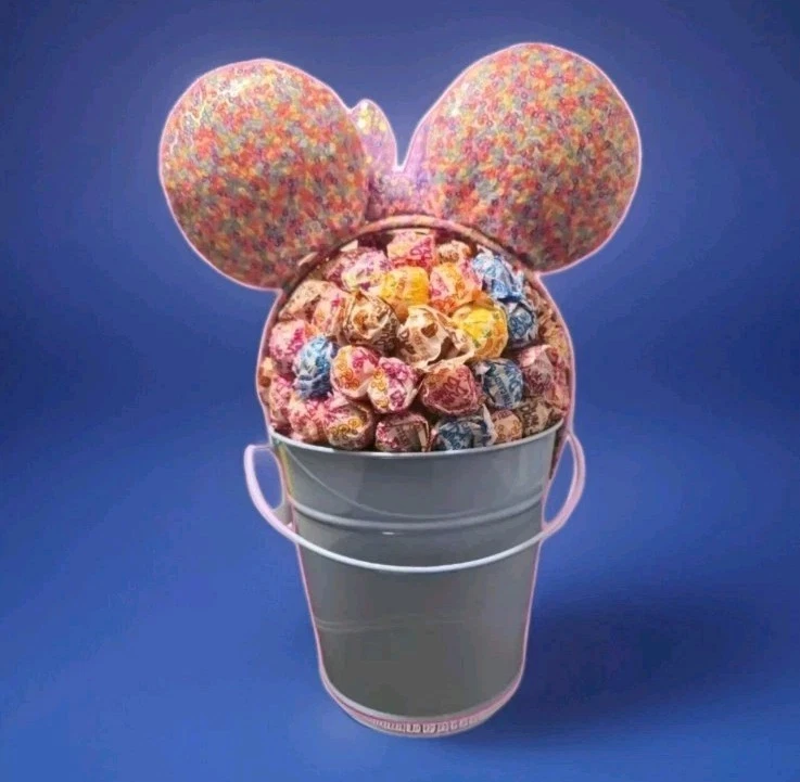 Valentine's Day Handmade Dum Dums Lollipop Valentine's Bouquet with Minnie Mouse - Image 2 of 3