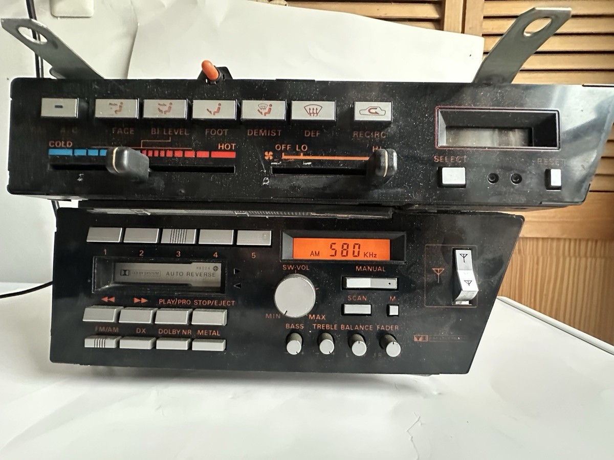 Nissan 300ZX Z31 Stereo Cassette Radio Receiver Climate A/C