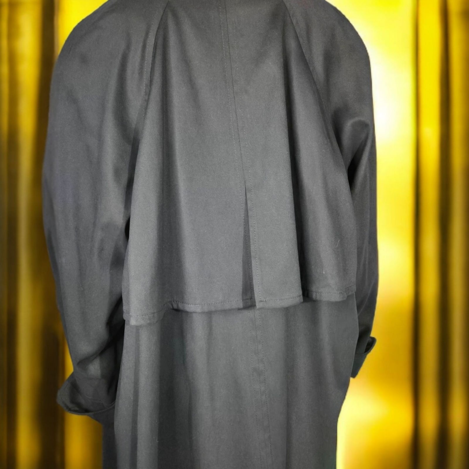 LOUIS FÉRAUD - VINTAGE DEEP BLUE FLARED OVERCOAT WITH INTEGRATED CAPE-BACK image 10