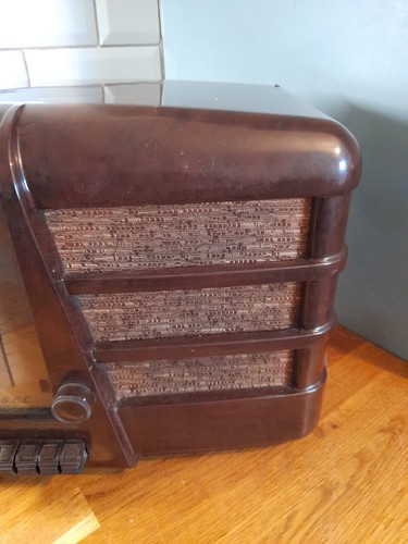 1939 GEC BC4045 BAKELITE VALVE RADIO UNTESTED - SPARES OR REPAIR OR PROP - Picture 3 of 22
