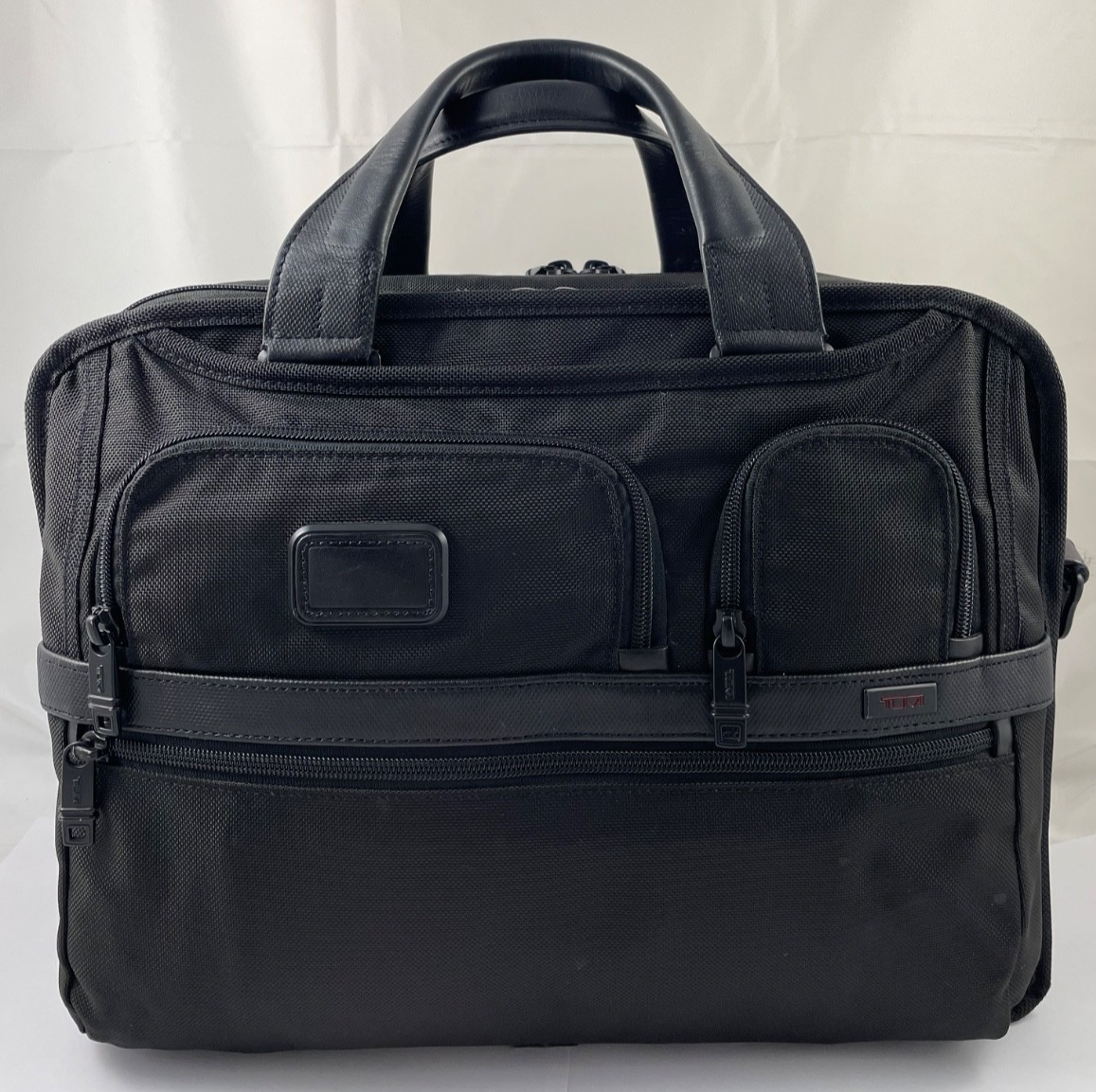 TUMI トゥミ 96141D2 Alpha2 EXP Tumi Alpha 2 Expandable Organizer Briefcase Laptop Bag Nylon