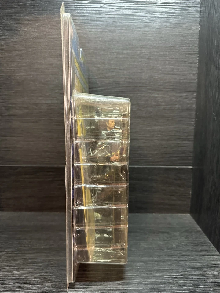 PUNISHER Action Figure Marvel Legends Series VI (6)  2004 Toy Biz Brand New Rare - Image 2 of 4