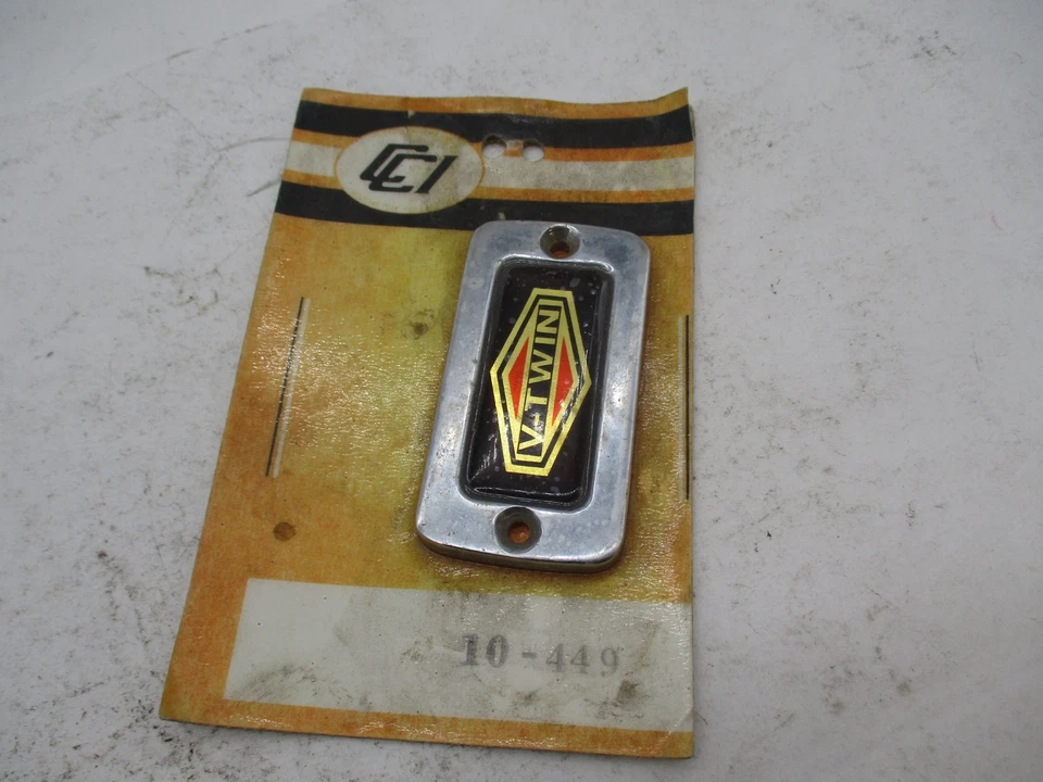 Cubierta maestra de freno Harley Davidson personalizada cromada V-Twin Logo 10-449 Foto 2 de 3