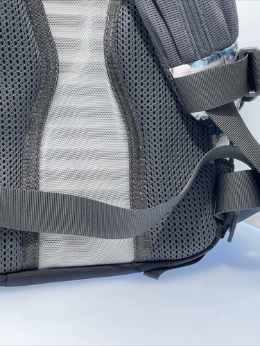 "Mochila Merrell Sling mochila Noelle Phares 15""x9""" - Imagen 14 de 18