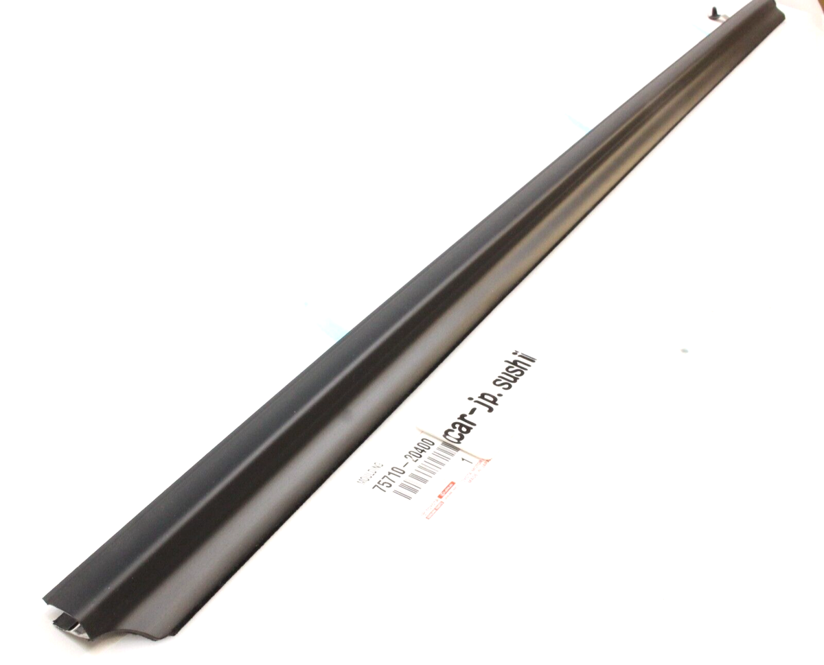Toyota Genuine MOULDING ASSY, FRONT DOOR BELT, RH OEM 75710-20400