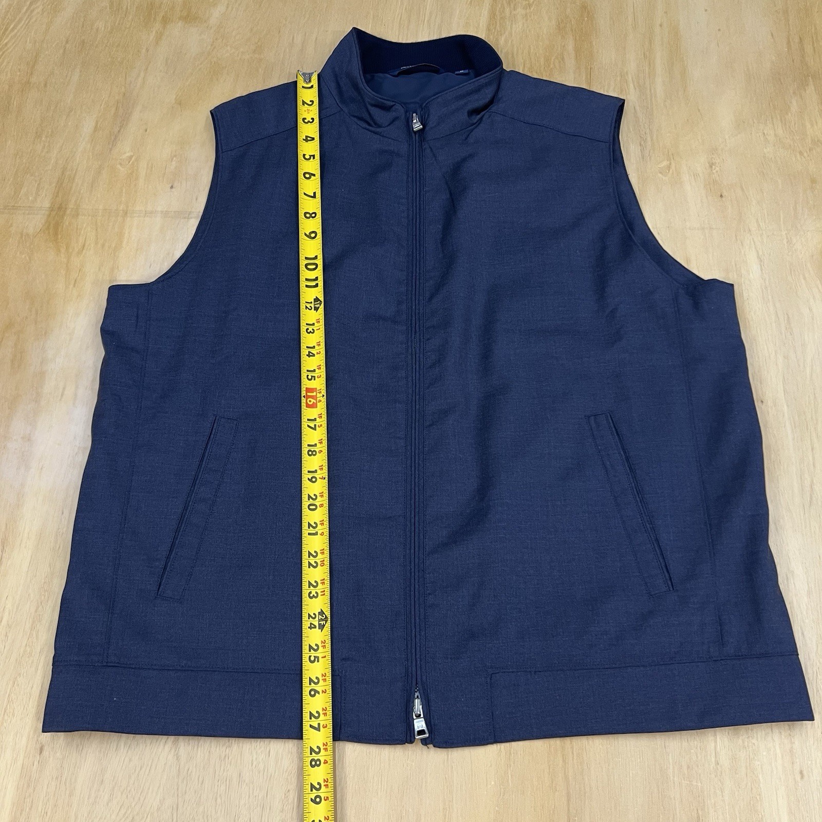 Peter Millar Crown Crafted Excursionist Lite Vest… - image 6