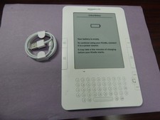 AMAZON Kindle 2ND Gen. D00511 4GB SILVER FREE Bundle  SHIPPING