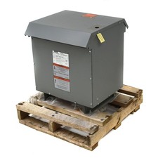 Siemens 3F3Y030D16 30kVA Transformer 3 Phase AA Dry Type HV: 480-208Y/120