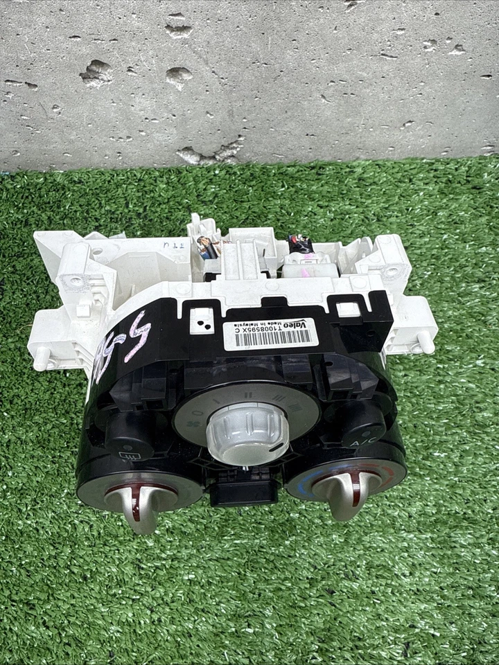 Nissan Cube 2009-2014 manual calentador de aire acondicionado interruptor de temperatura panel de unidad Foto 3 de 4