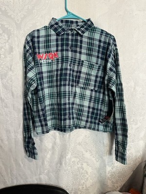 New Stranger Things Hawkins Hitmaker Crop Flannel Teal Plaid Shirt Womens Size L