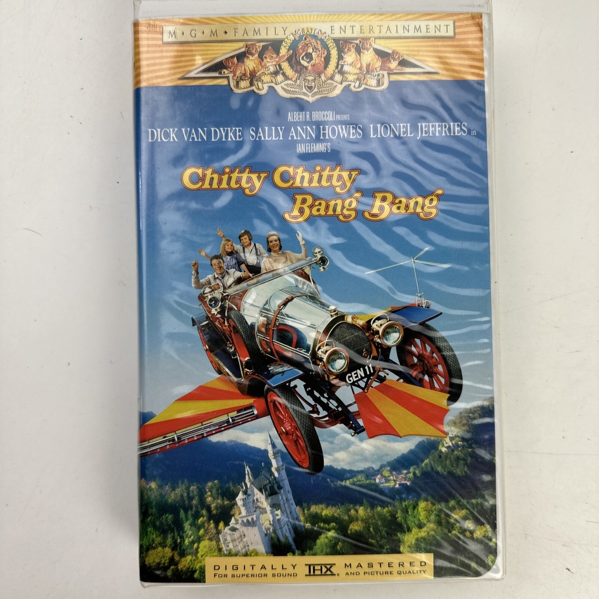 Chitty Chitty Bang Bang (VHS, 1998, 30th Anniversary Edition