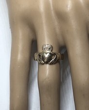 Pretty 14k Yellow Gold Claddagh Ring-- Size 6.75