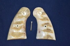 COLT PYTHON PREMIUM GRADE RAMS HORN / STAG GRIPS 