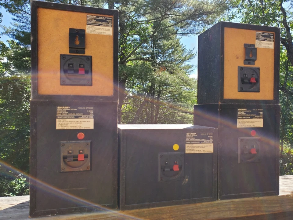 5 SHARP HT-DP-2500 Sharp Stereo System SPEAKERS - Image 2 of 3