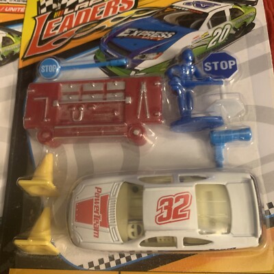 Lap Leaders 8pcs Diecast Metal And Plastic Race Car Set. Lot Of 2