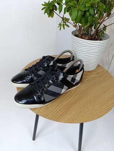 AUTHENTIC BURBERRY NOVA CHECK LACE UP SNEAKERS - Picture 5 of 22